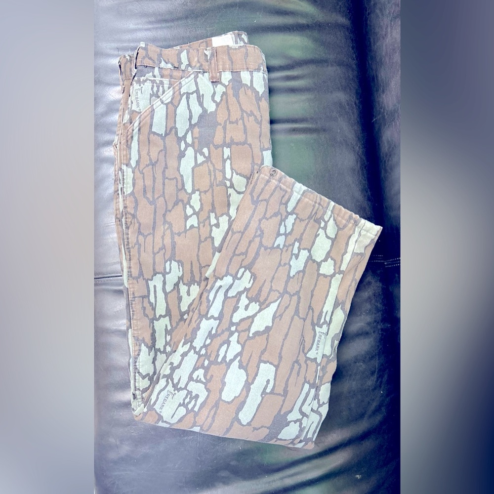 Men’s thinsulate wells camo jeans